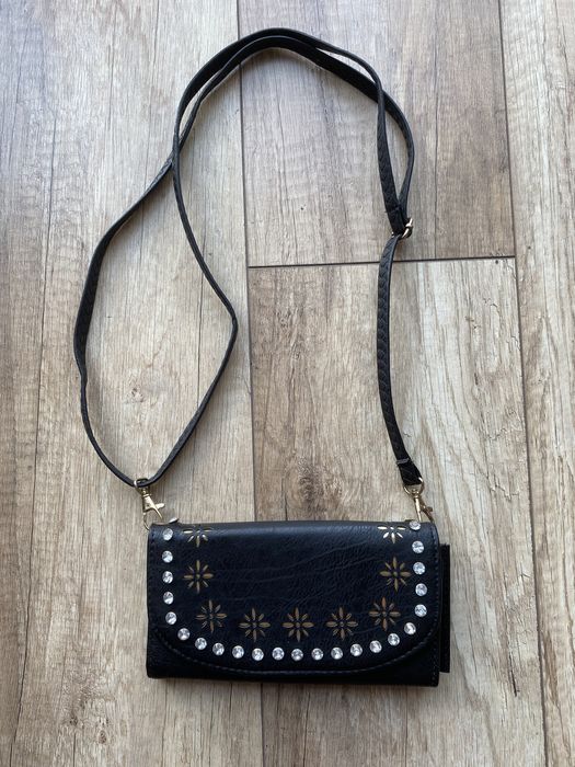 Portfel z cyrkoniami i odpinanym paskiem