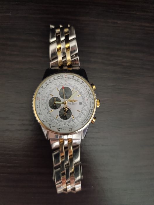 Часы breitling navitamer A68882