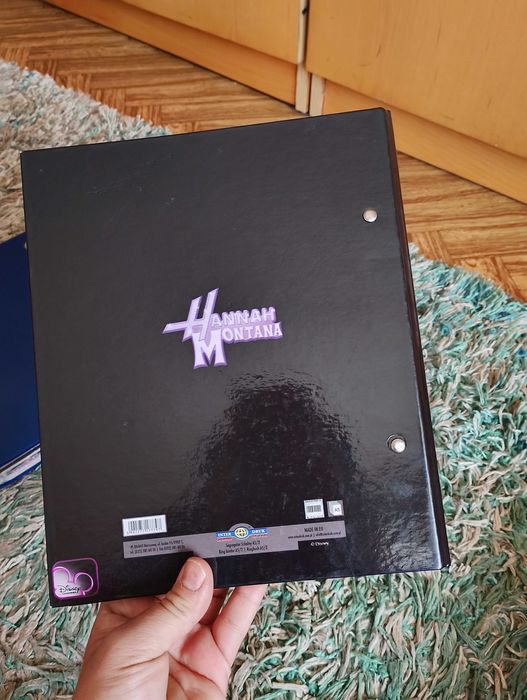 Segregator z 2006 roku Hannah Montana