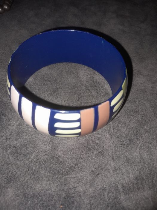 Жіночі  браслети