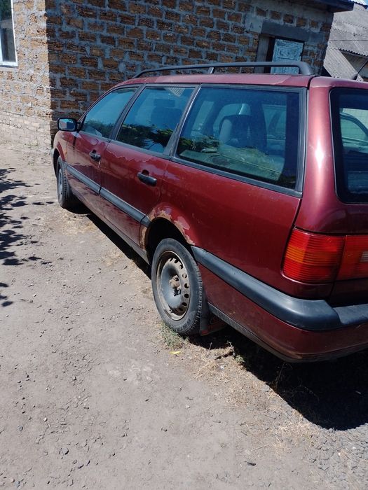 Passat b4 універал