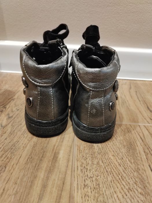 Buty dziewczęce za kostkę Dee Zee