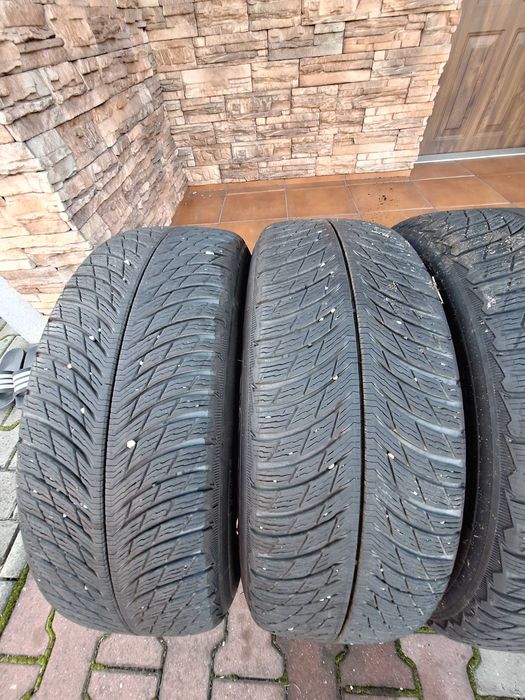 Lexus NX I opony z felgami 225/60/18