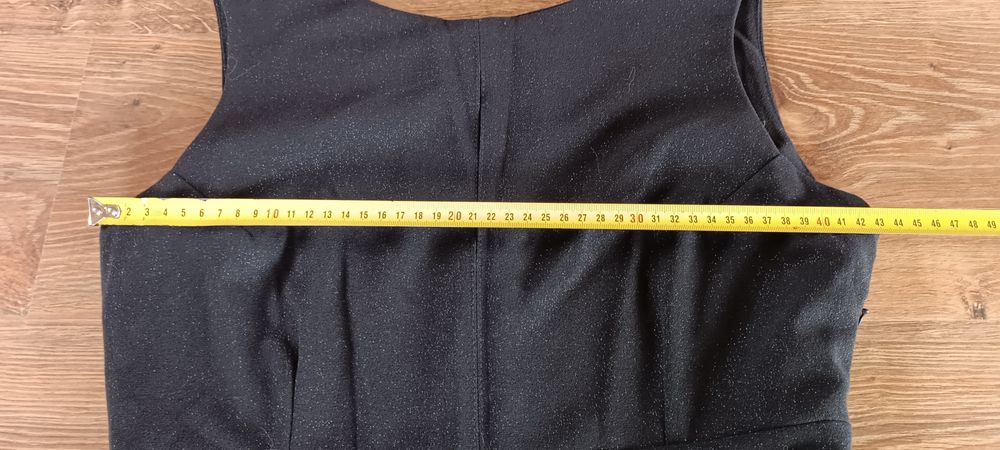 Sukienka czarna brokatowa gast 40