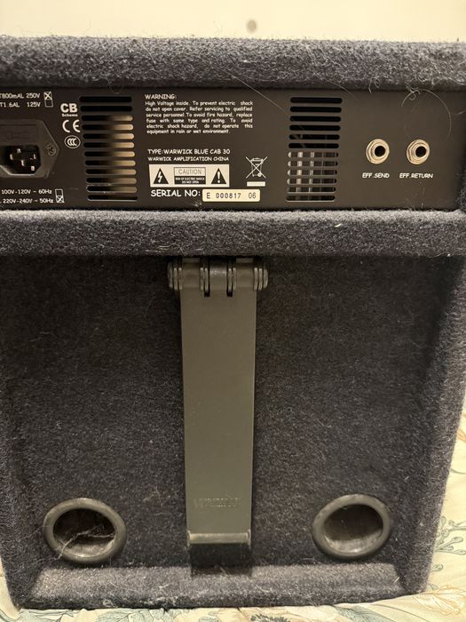 Warwick Blue Cab 30