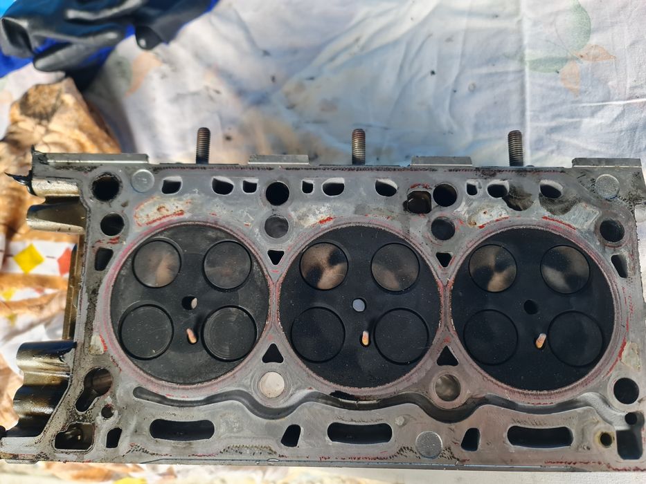 Glowica cylindrów 3.0 tdi V6 059354FQ