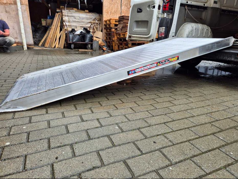 Rampy najazdowe, platformy dostępowe od 1-4m do 1000kg, DOSTAWA KURIER