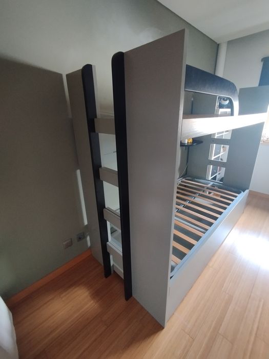 Beliche cinza madeira maciça