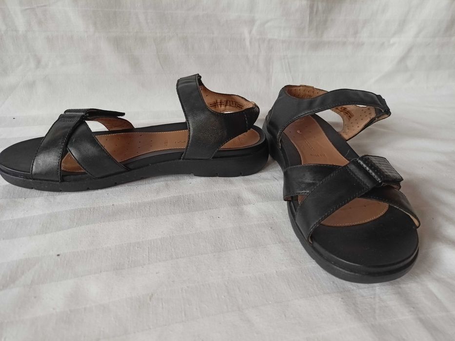 Clarks roz.  41,5 E/ - dł. wkł. 27 cm - skóra- stan bdb