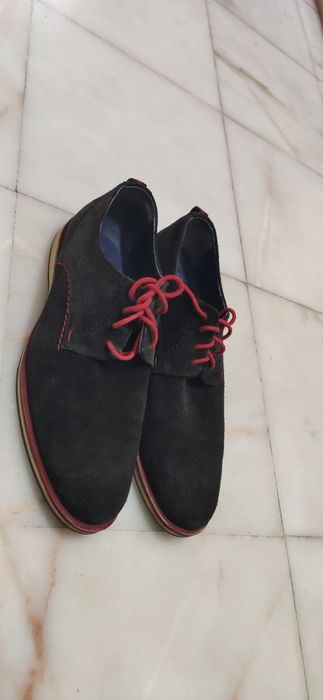 Sapatos 41 preto e vermelho