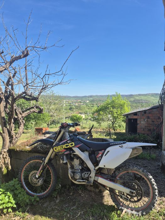 Honda CRF 250R 2005 – Motor Gripado – Com Revisão Recente