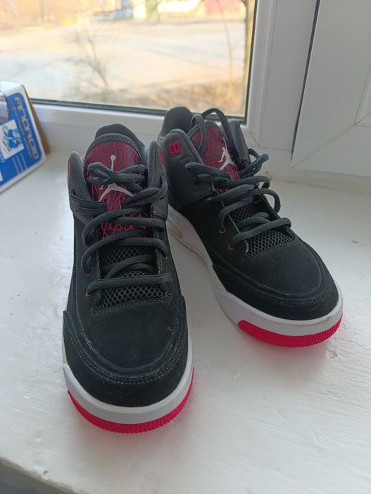 Женские кроссовки Puma