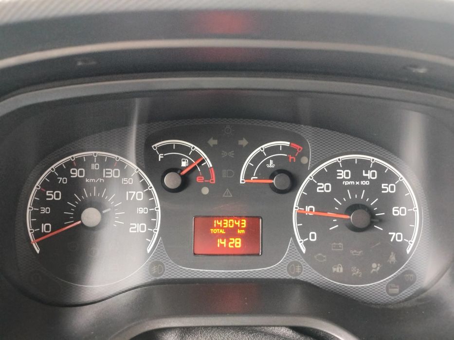 Fiat Doblo faktura VAT 23%