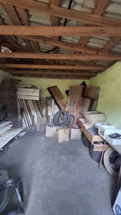 Глєюватка. Будинок з бізнесом - сонячні панелі!