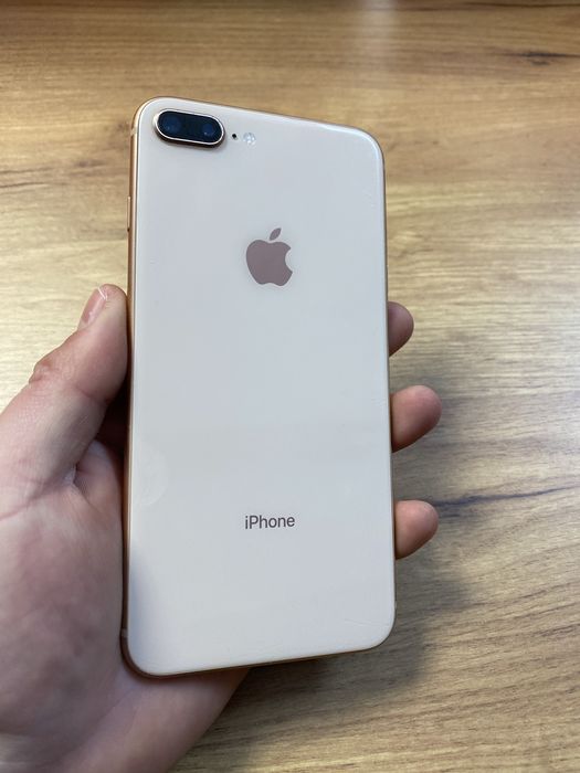 Продам Iphone 8+ 64gb акамулятор 100%