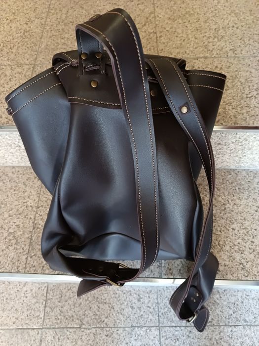 Saco/mochila em pele BENISPORT