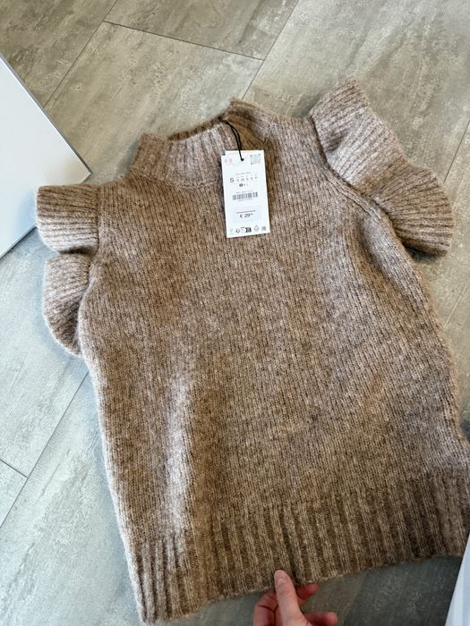 Жилетка Zara нова