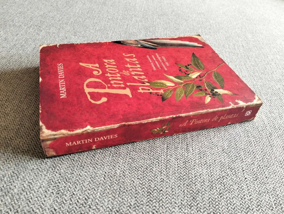 Livro "A pintora de plantas" de Martin Davies