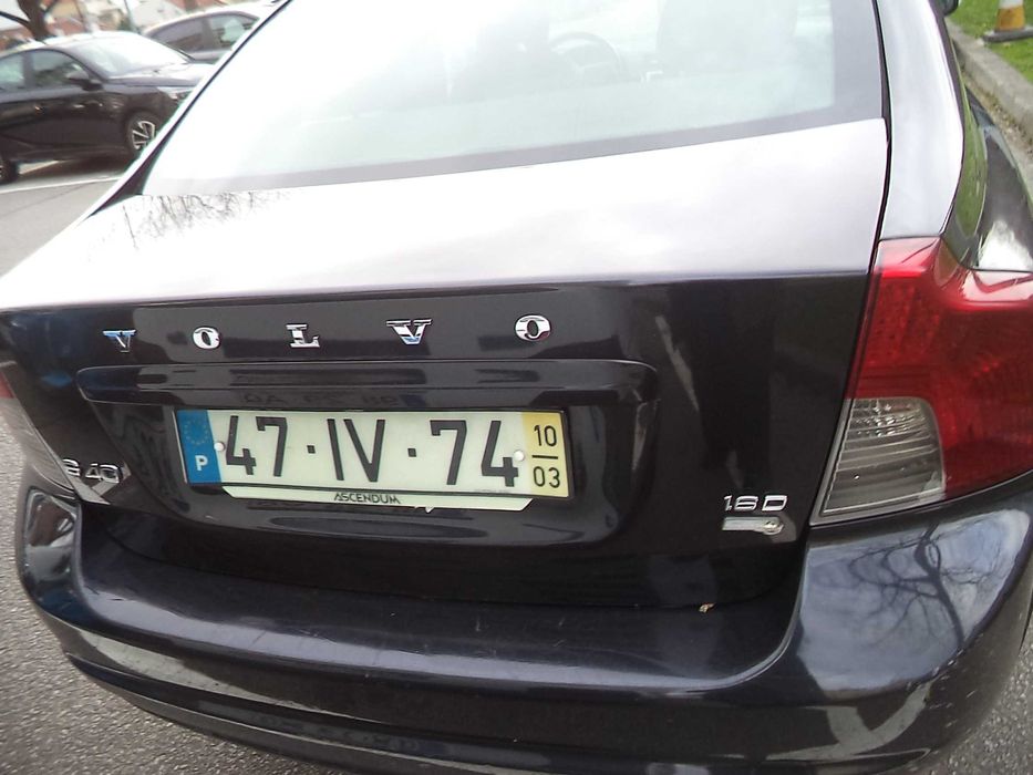 VOLVO_S 40 -1.6-TDI-5p-2010 Porto • OLX.pt