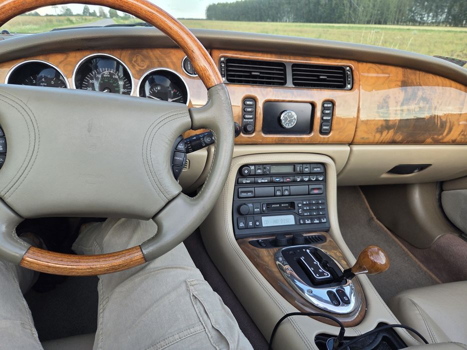 Jaguar XK8 kabriolet 4.0 V8 (2000)