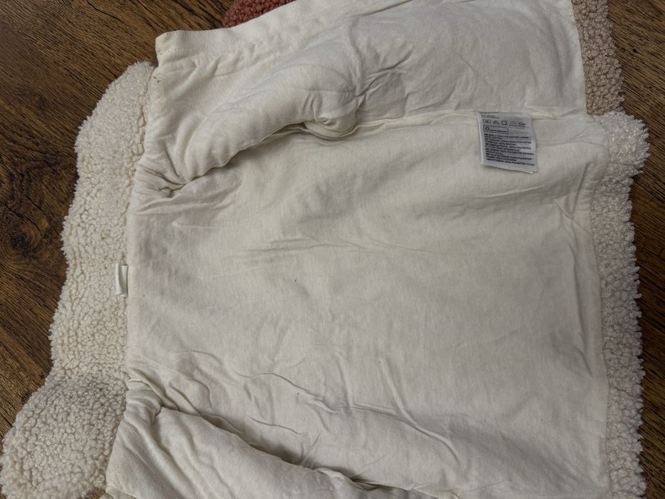 Шубка легенька Hm на весну 86 розмір ідеальний стан