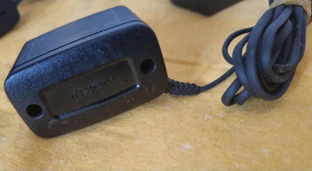 Original Nokia Chargers for Old Mobile Phones with Fine Tip64738485067266123