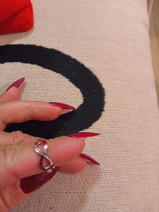 Pierścionek nieskończoność