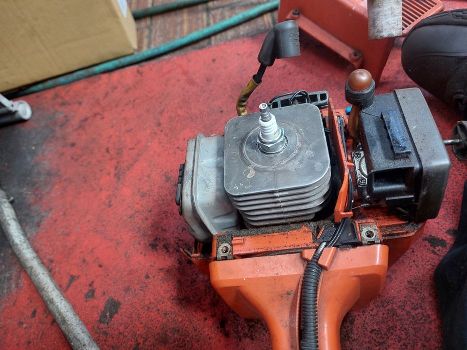 Husqvarna    232r
