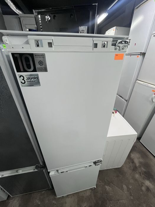 Lodówka Grunding do zabudowy |12msc |BD stan |Dowóz