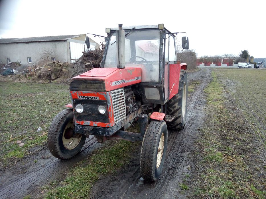 Ciągnik Ursus  C 385 traktor czwórka silnik
