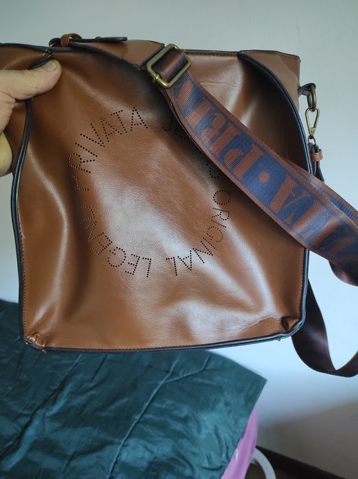 Bolsa nova para senhora
