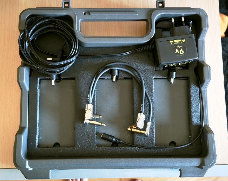 Pedalboard Boss Alimentador e Cabos
