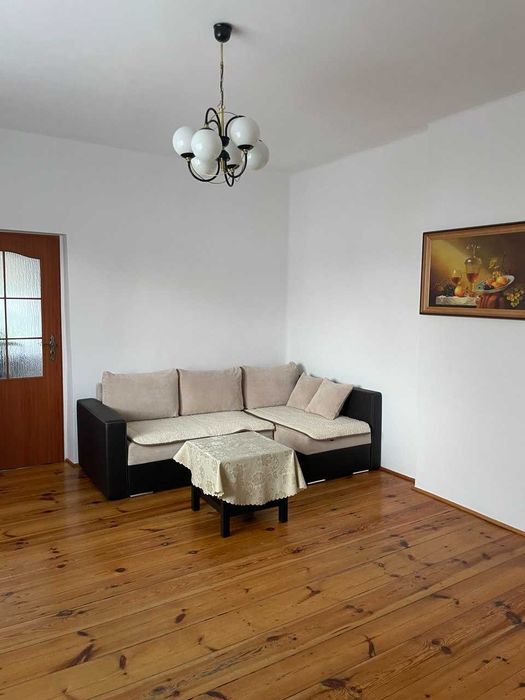 Wynajmę mieszkanie ( dół domu ) 3 pokojowe 65 m2 - osobne wejście