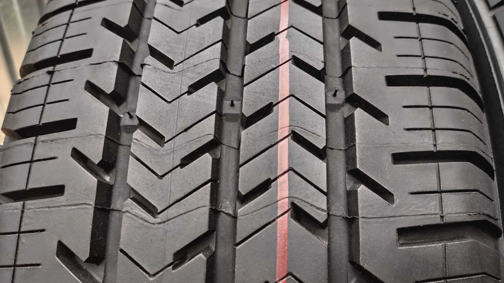 Шини 215/65R15C Michelin Agilis-51. 99%. Італія! с