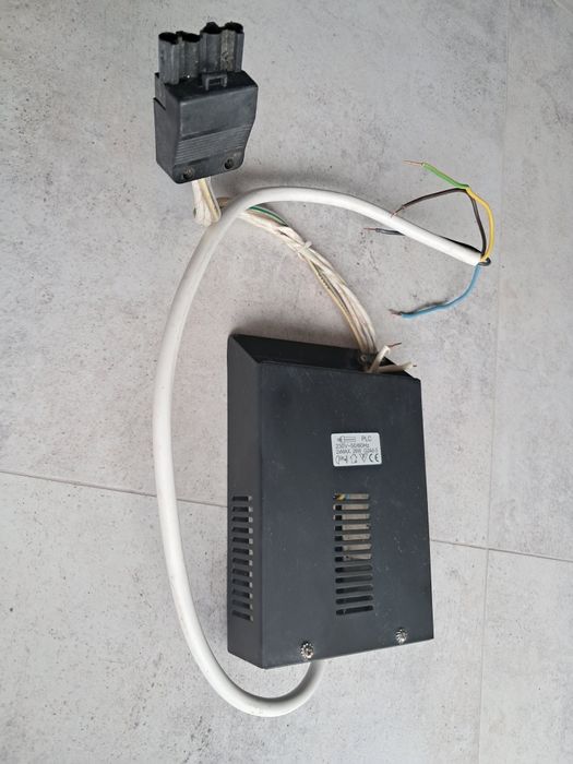 Lampa podsufitowa plc z zasilaczem 2x26W G24d-3