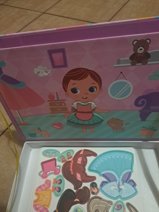 Magnetyczna układanka