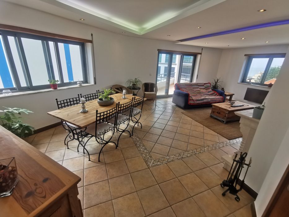 Apartamento T3 no Centro da Ericeira/Vista Mar e Condomínio Exclusivo