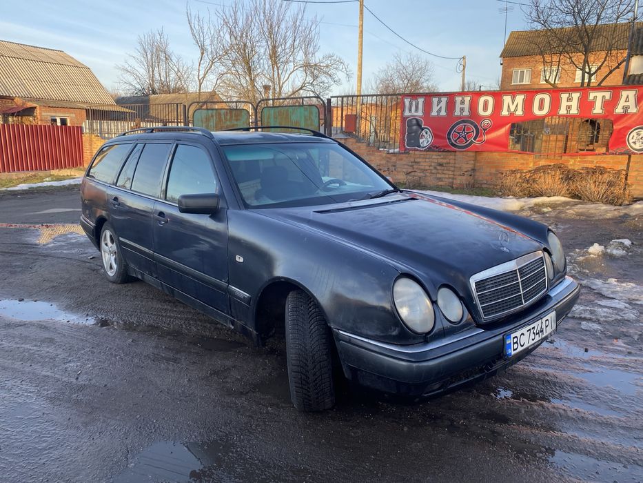 Мерседес 1997 рік 2.3 газ бенз