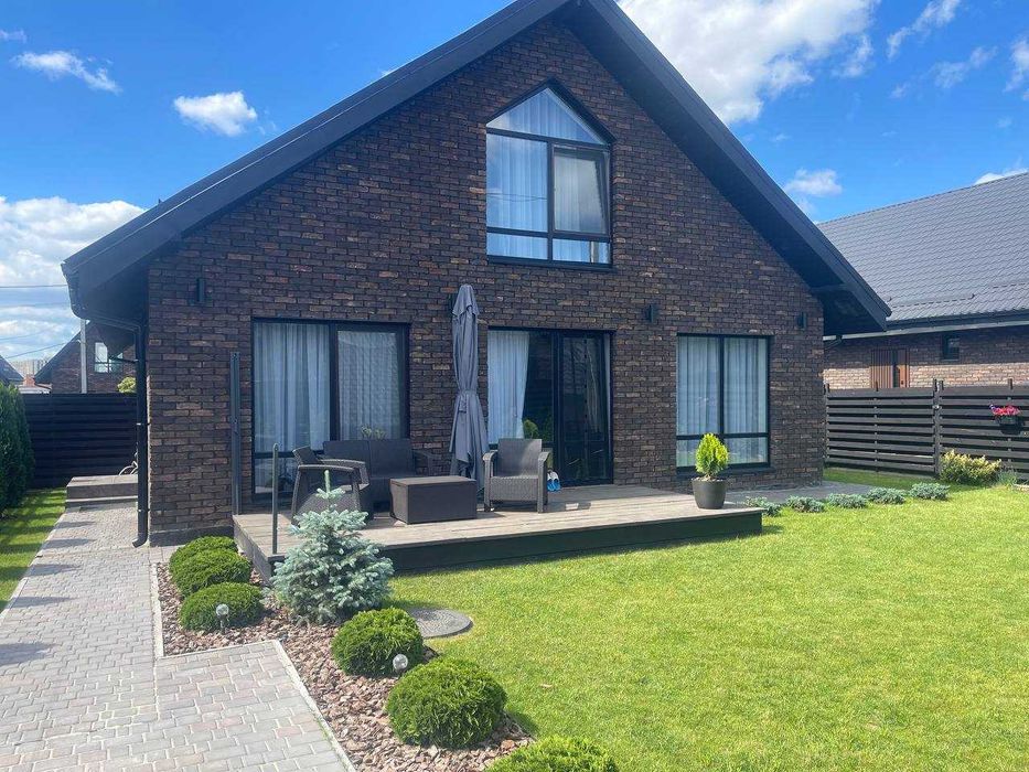 Нова локація! Дуплекс 110 м2, 3.3 сотки. Газ!