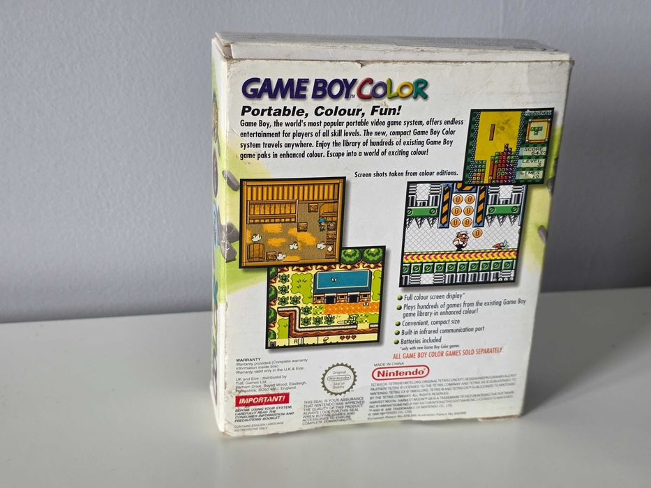 Konsola Nintendo Game Boy Color zielona zestaw pudełko