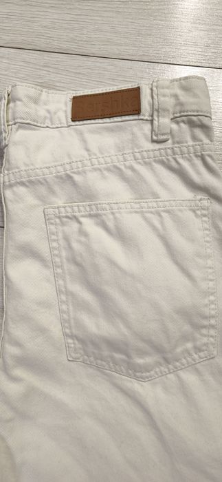 Джинси карго широкі Bershka wide leg EUR 42 USA 10Mex 32