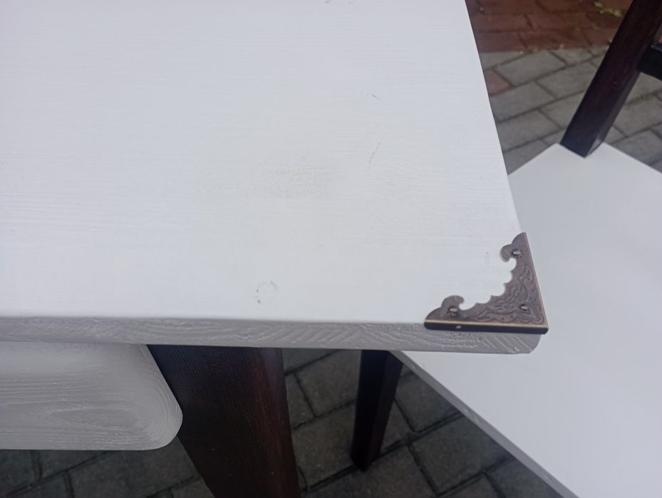 Sprzedam stół+ 2 krzesła