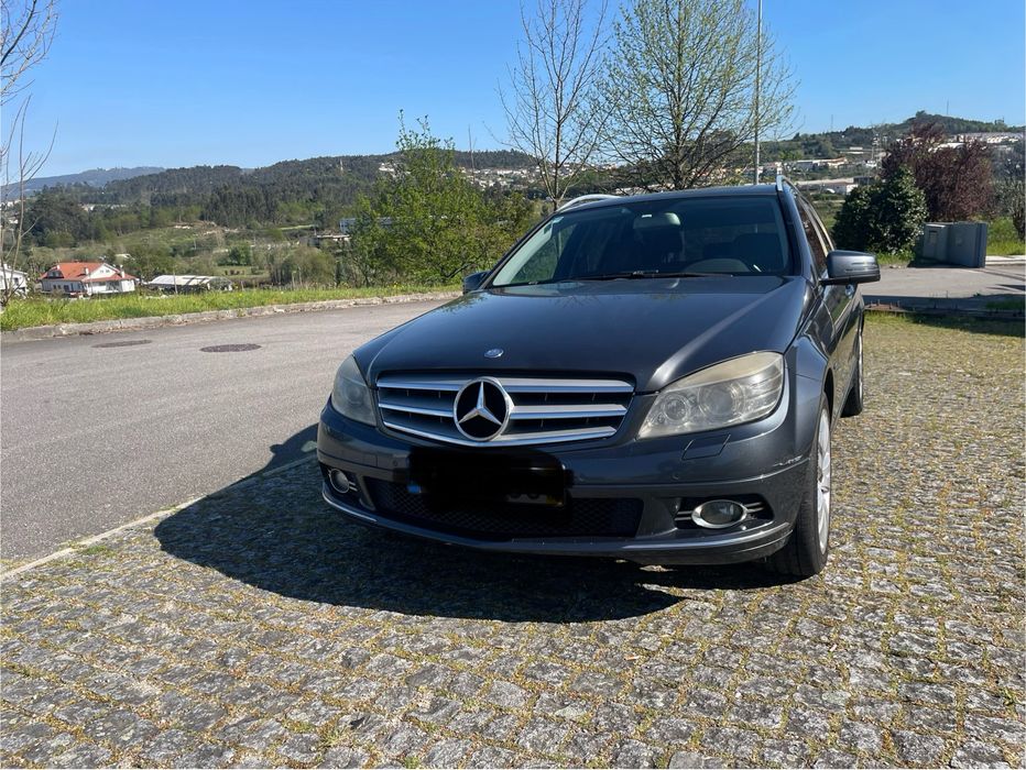 Mercedes-Benz C 220