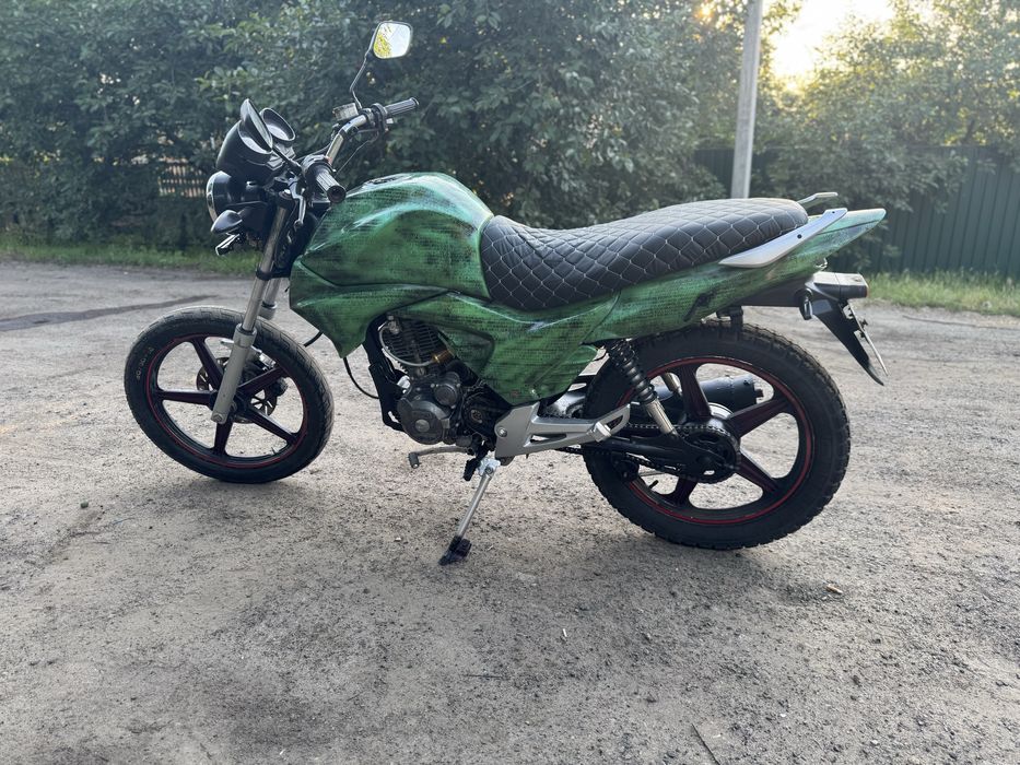 Продам Viper 200