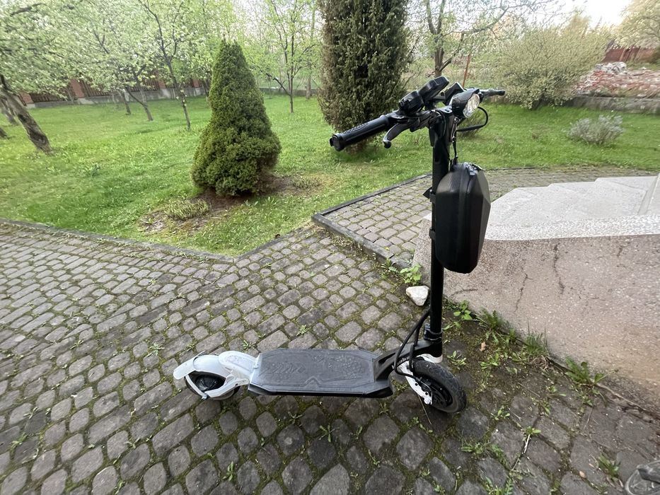 Електросамокат Kaabo Mantis 10 Lite