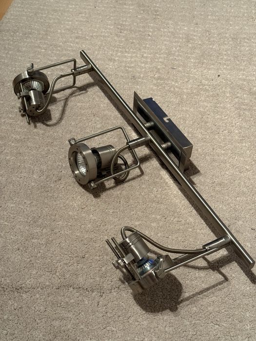 Candeeiro de teto em metal  -  estilo industrial