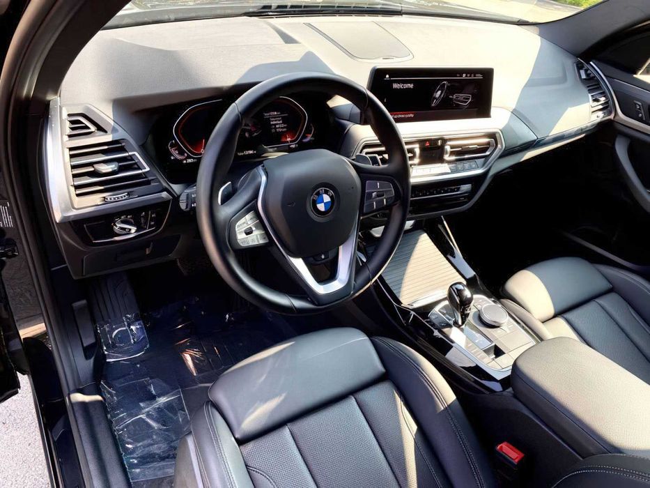 BMW X3 xDrive30i      2023