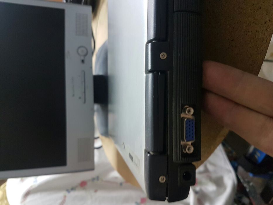 Portátil Acer e Monitor HP - Ideal Para Peças só esta semana!!!