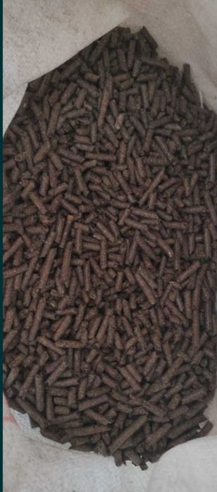 Pellet z łuski gryki 6mm worki 15 kg