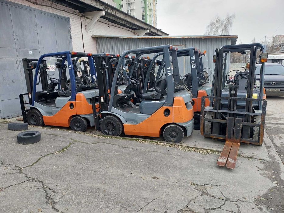 Оренда японських навантажувачив (дизель, газ-бензин, електро)